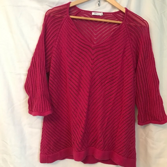 Pink sweater - Picture 1 of 3